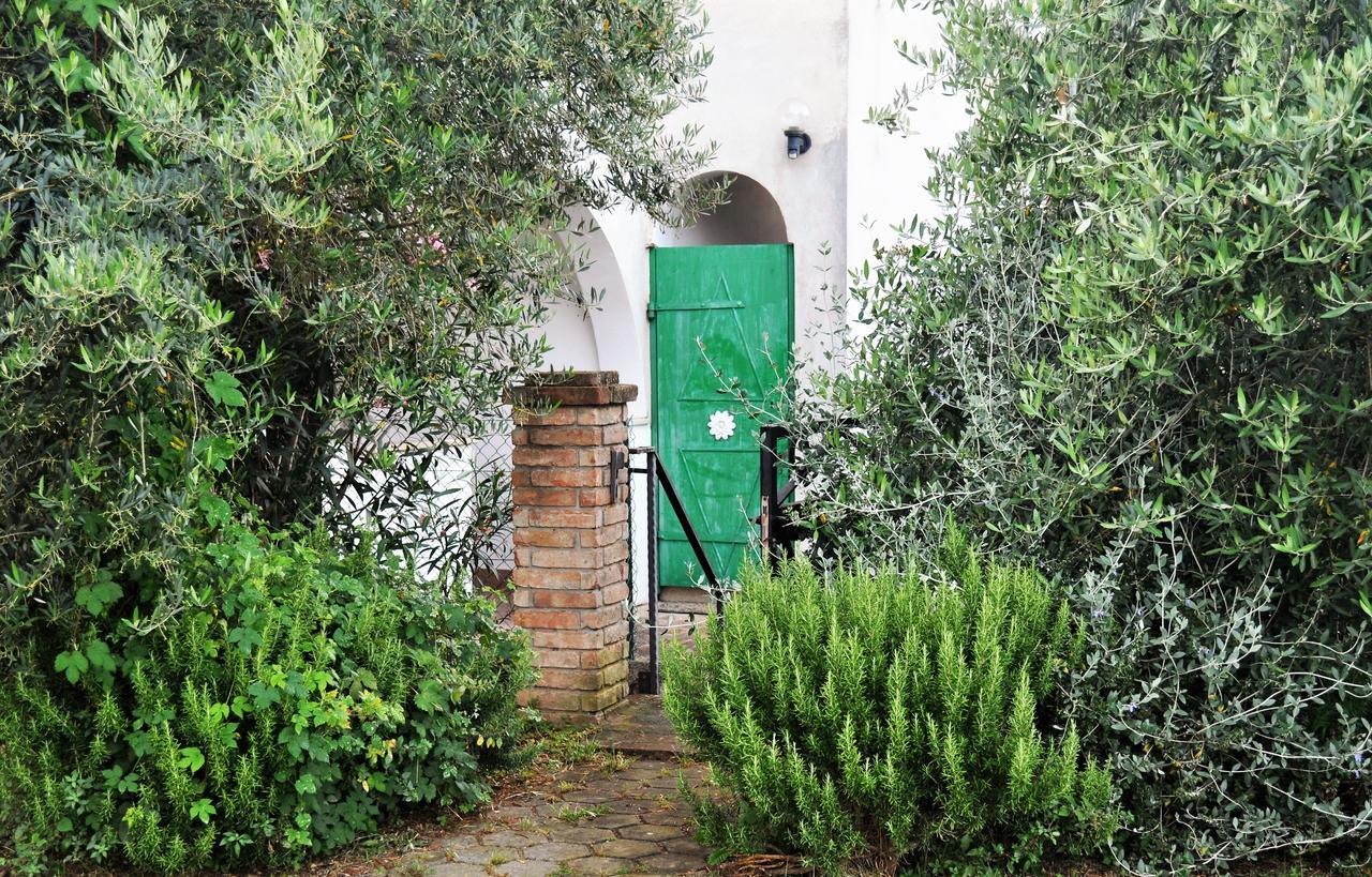 Tri Srca Apartments & Rooms Funtana Εξωτερικό φωτογραφία