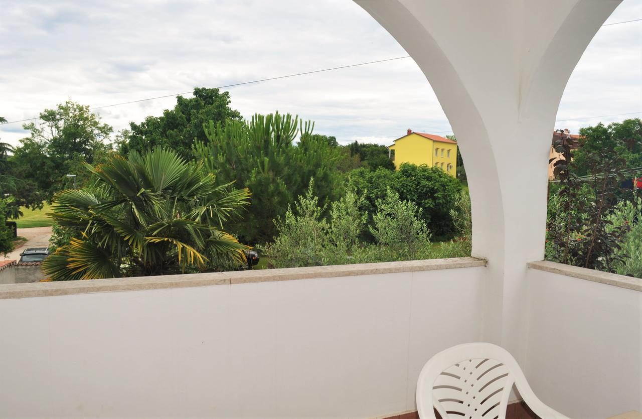 Tri Srca Apartments & Rooms Funtana Εξωτερικό φωτογραφία