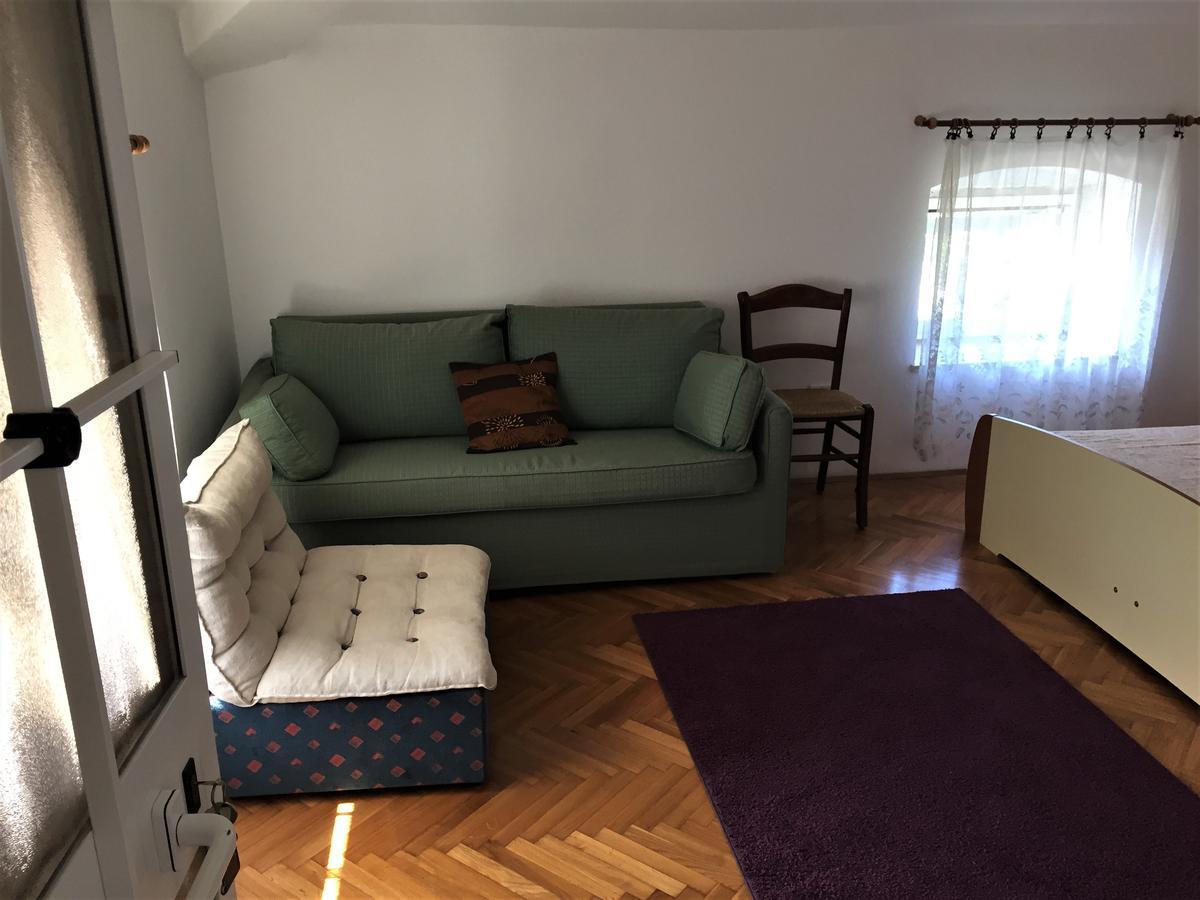 Tri Srca Apartments & Rooms Funtana Εξωτερικό φωτογραφία