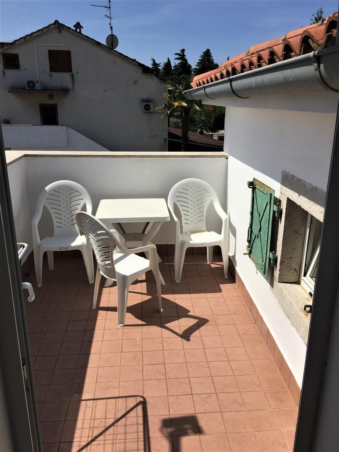 Tri Srca Apartments & Rooms Funtana Εξωτερικό φωτογραφία